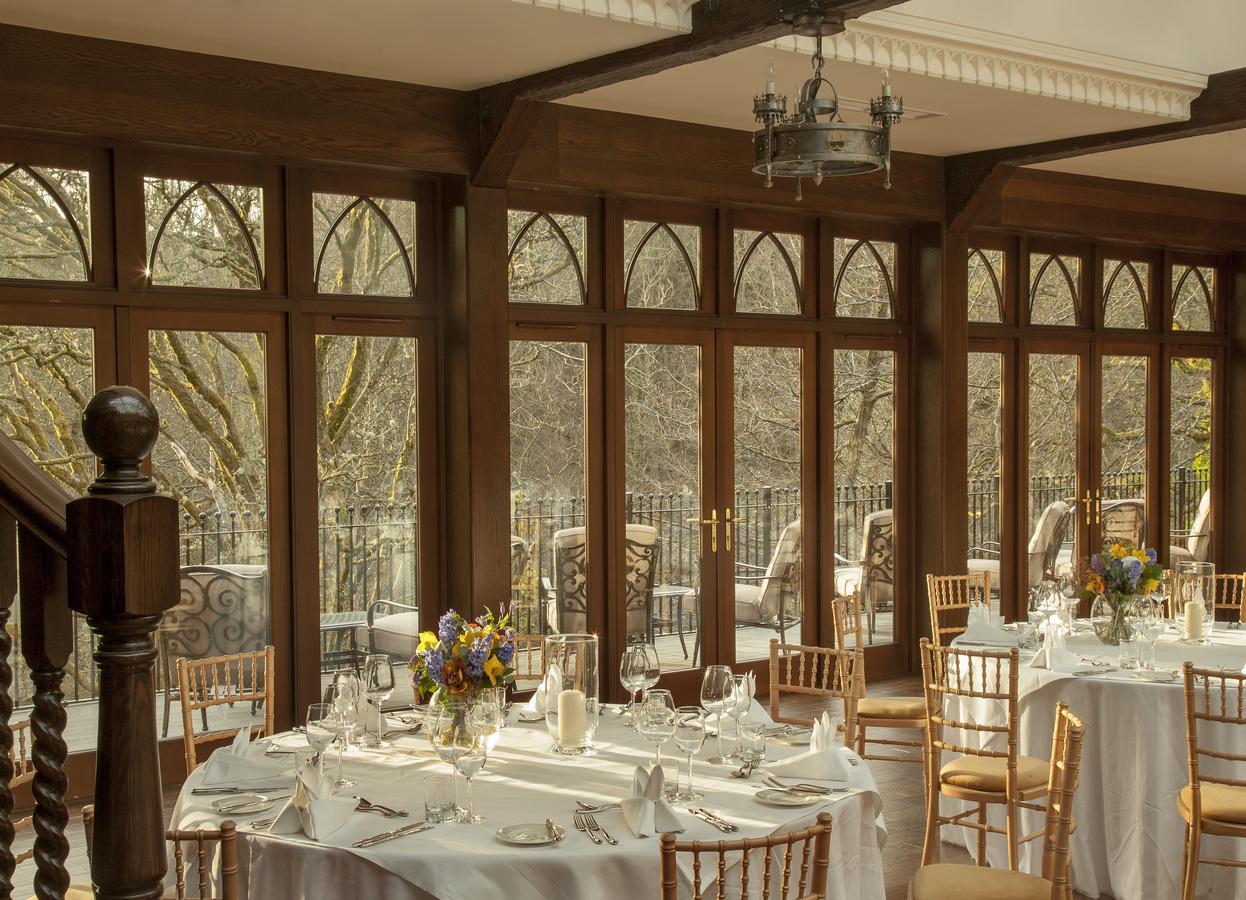 Crossbasket Castle Hotel & Restaurant High Blantyre Eksteriør billede